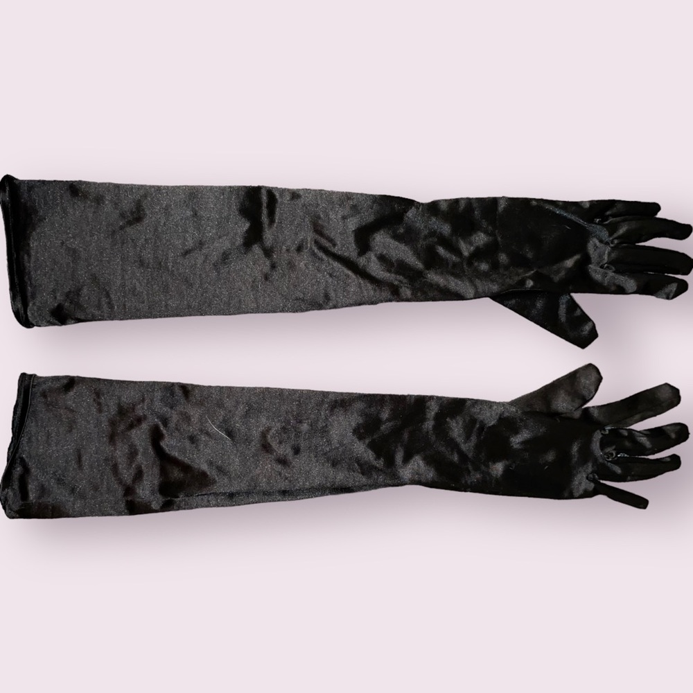 SOLD Long Black Gloves - Picture 4 of 4